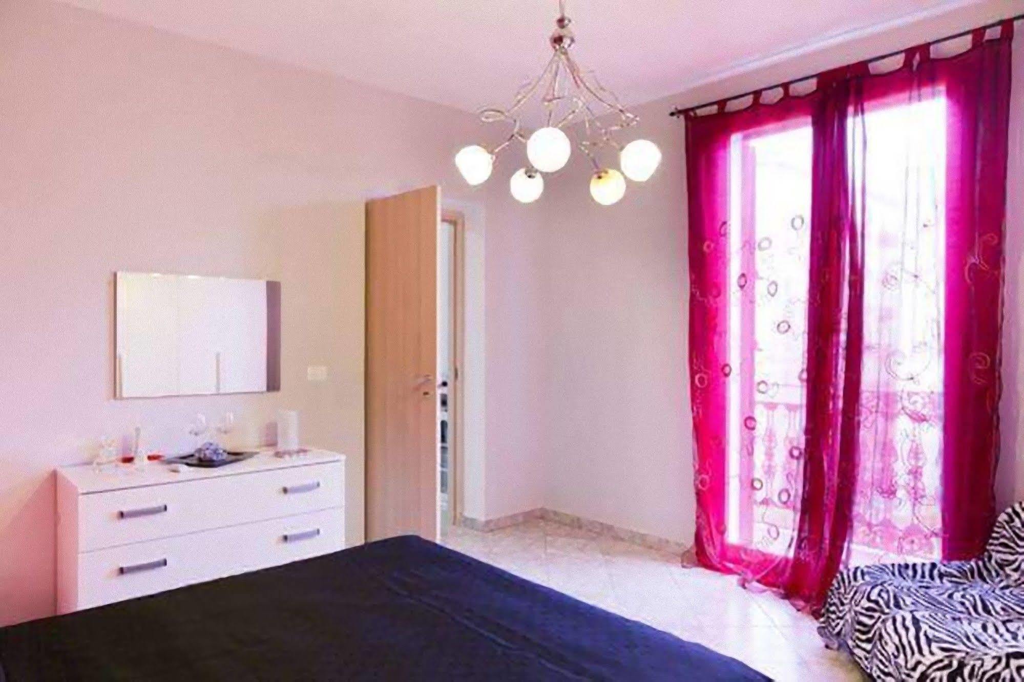 Palermo Centro Zoe Bed & Breakfast エクステリア 写真