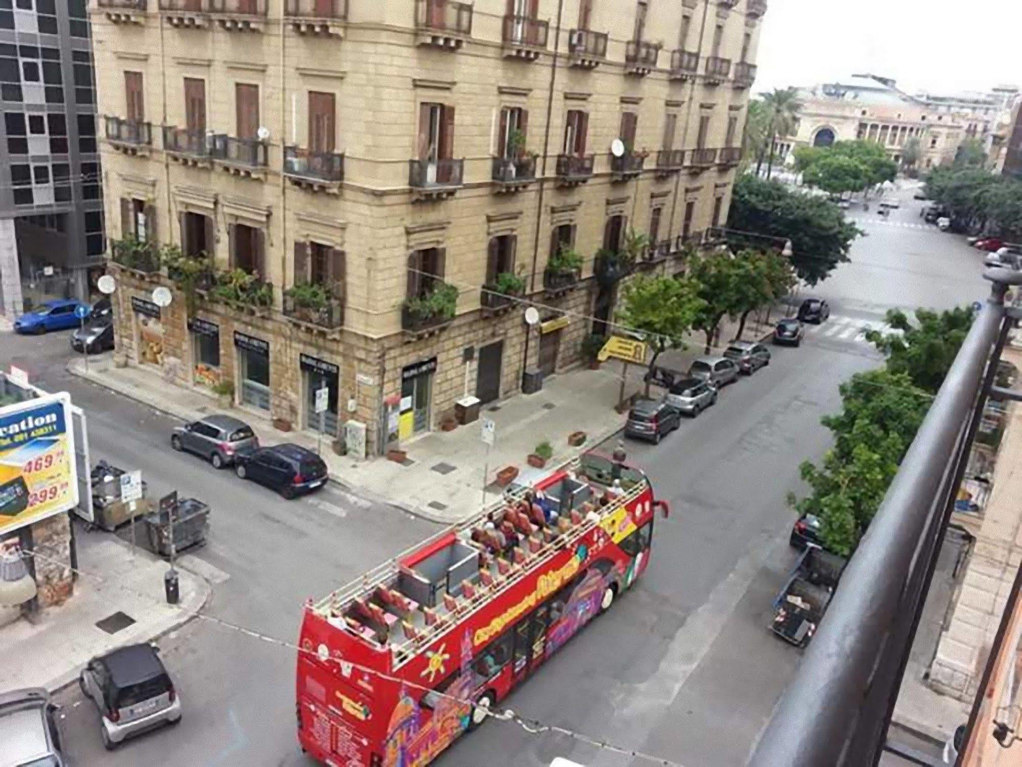 Palermo Centro Zoe Bed & Breakfast エクステリア 写真